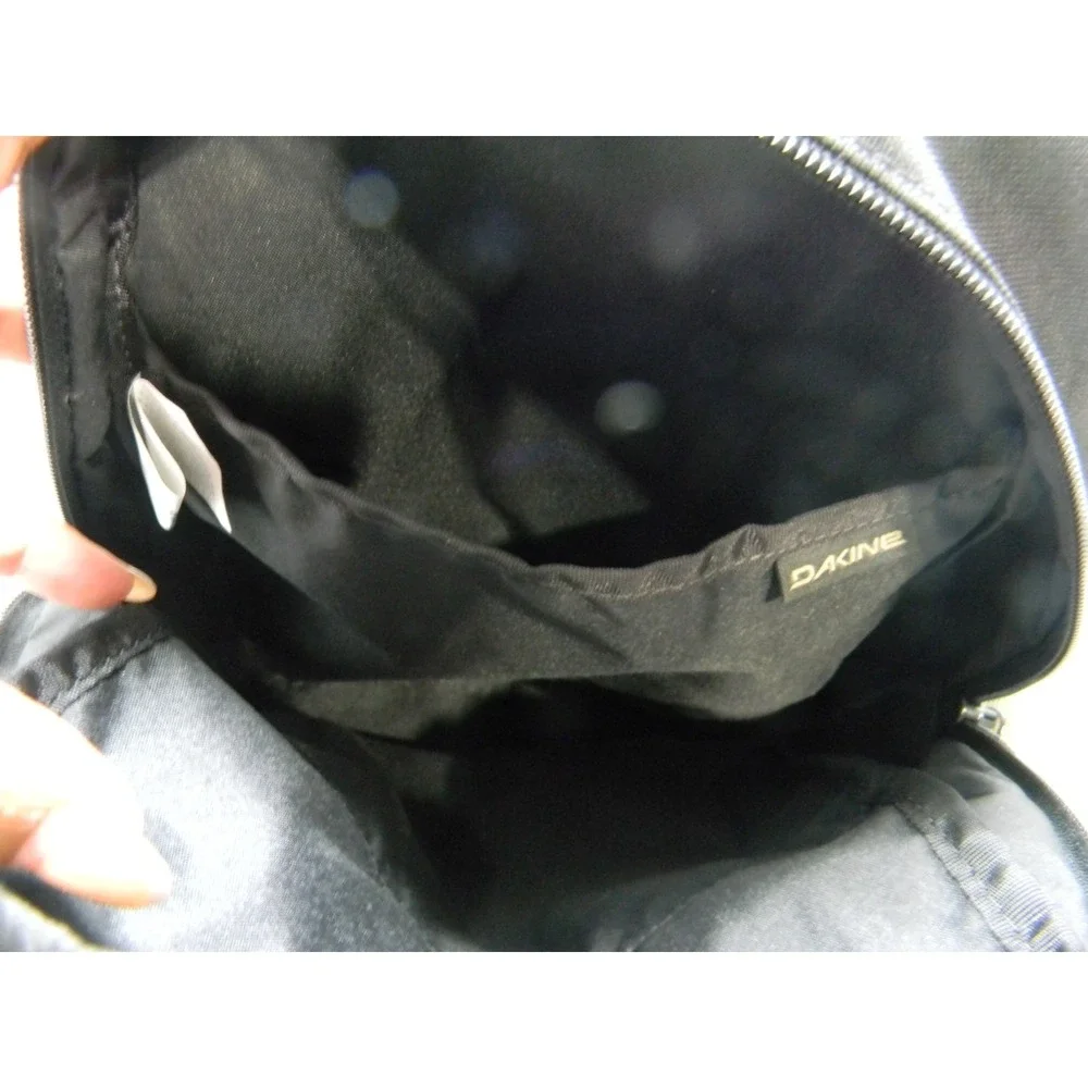 Dakine Sling Backpack Black Tan Single Strap Bungee Crossbody Outdoor Bag